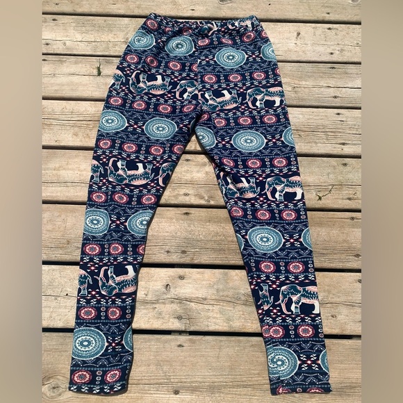 Cozy & Warm Printed Fleece Lined Leggings - Size XL - Picture 2 of 7